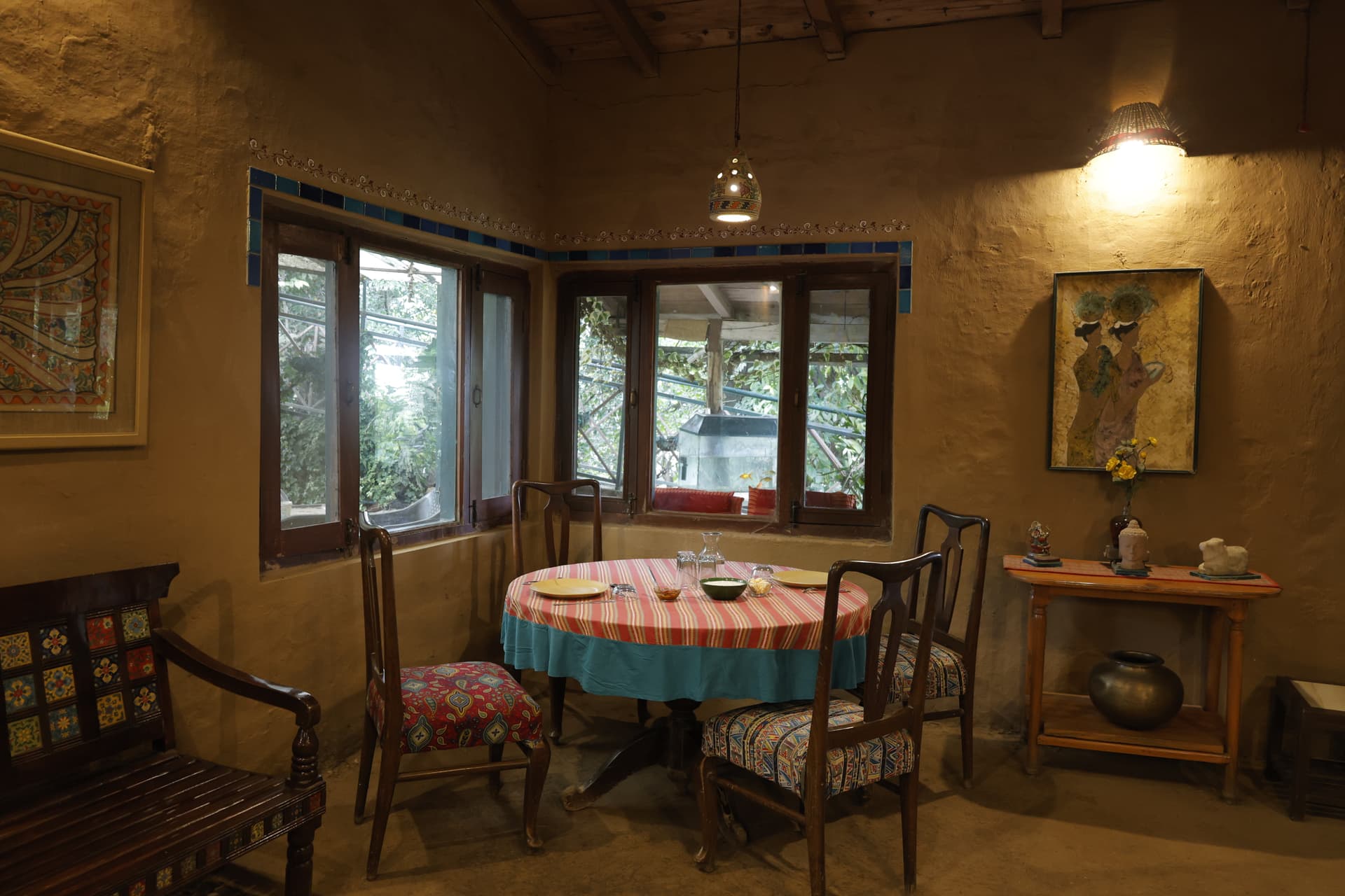 Artisan dining area at Green Glen — handcrafted spaces with local character